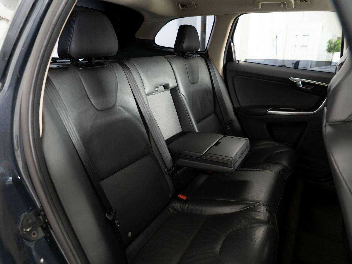 Купить Вольво ИксЦ60, 2012, 210 653 км.. Фото: #7