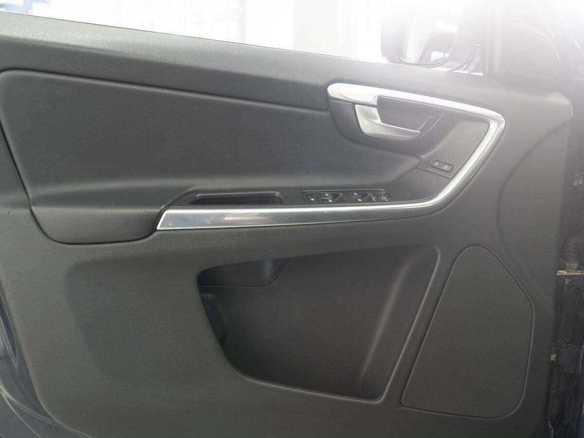 Купить Вольво ИксЦ60, 2012, 210 653 км.. Фото: #13