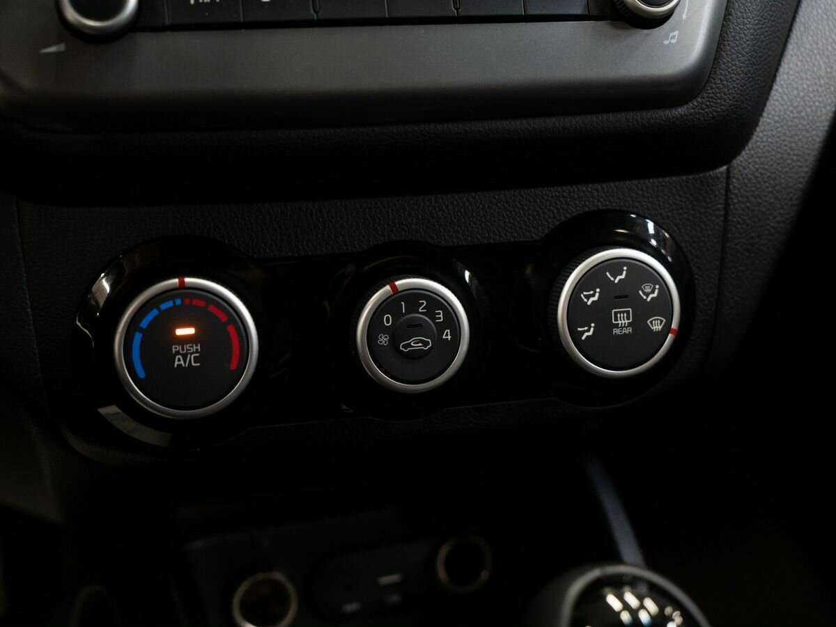 Купить Киа Рио, 2015, 88 315 км.. Фото: #12