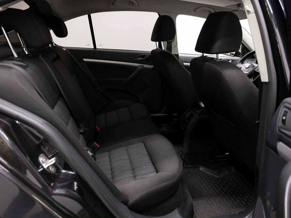 Купить Шкода Октавия, 2012, 150 511 км.. Фото: #4