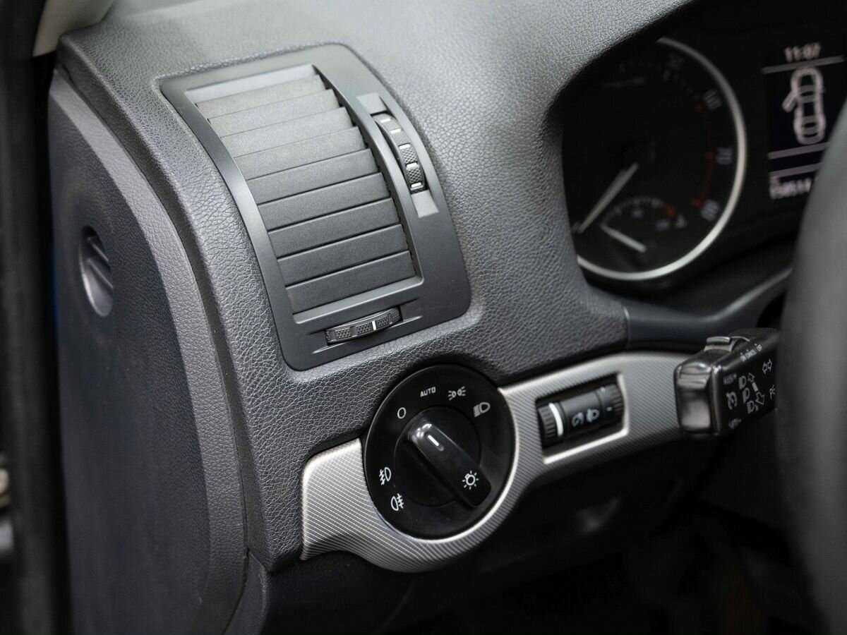 Купить Шкода Октавия, 2012, 150 511 км.. Фото: #9