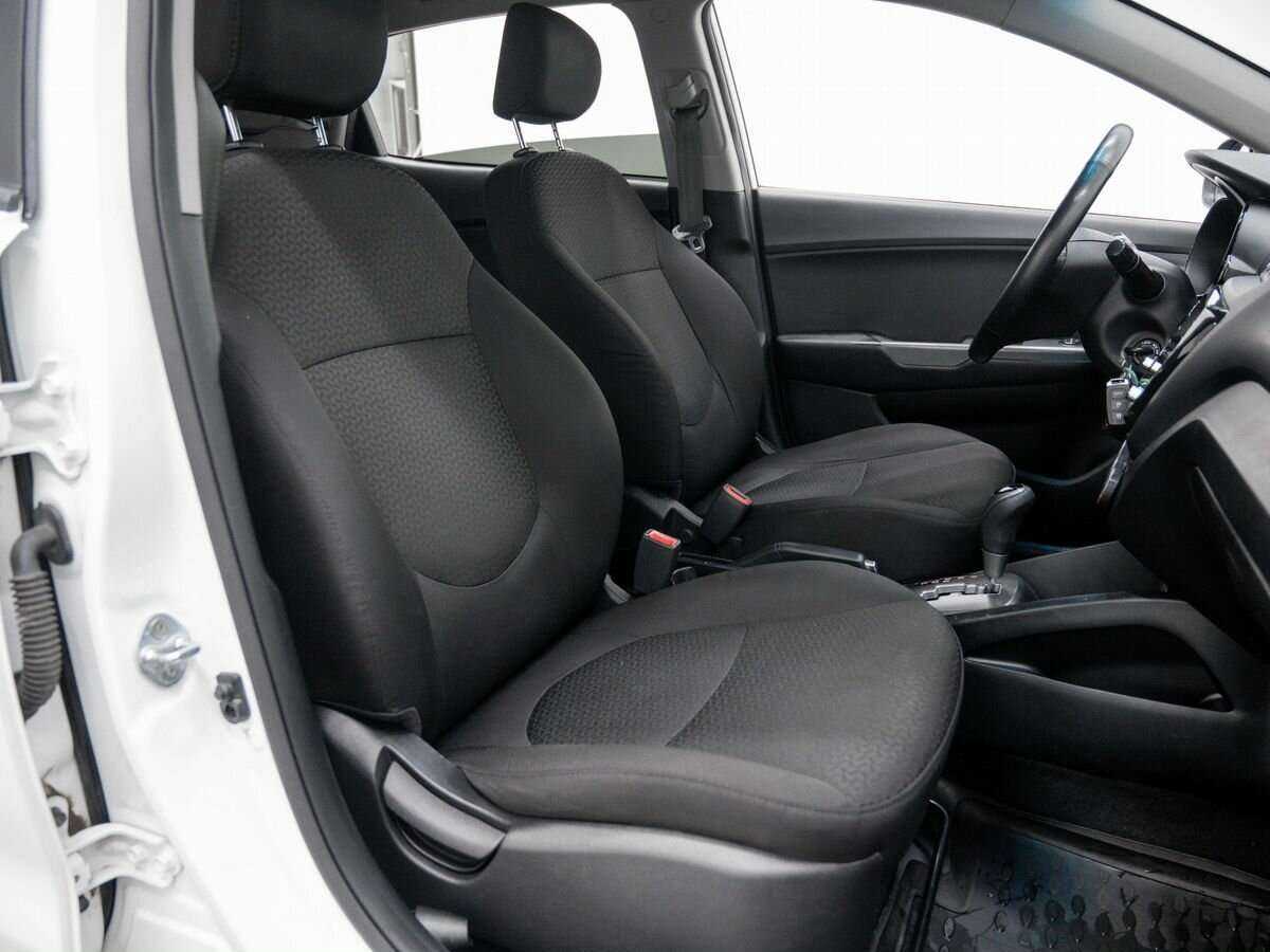 Купить Киа Рио, 2017, 157 003 км.. Фото: #8