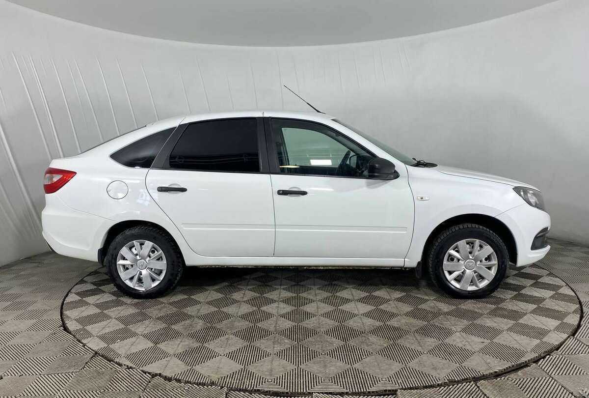 Купить Лада (ВАЗ) Гранта, 2019, 113 001 км.. Фото: #3