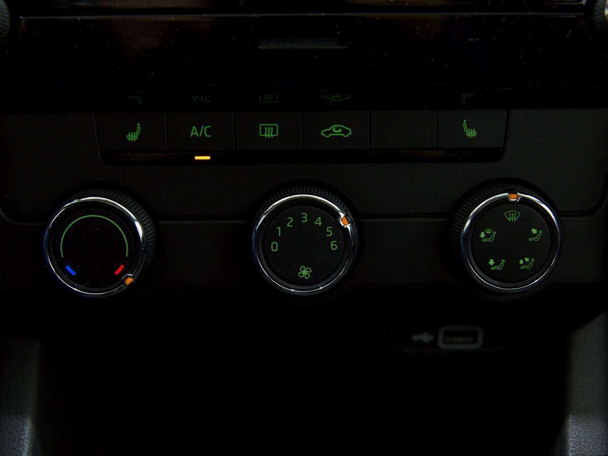 Купить Шкода Октавия, 2019, 97 653 км.. Фото: #7