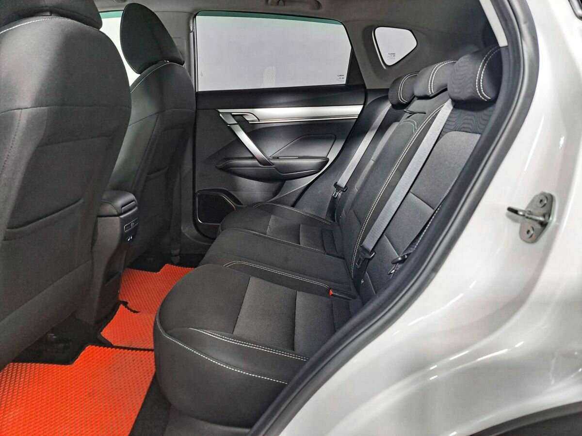 Купить Джили Кулрэй, 2021, 77 838 км.. Фото: #9