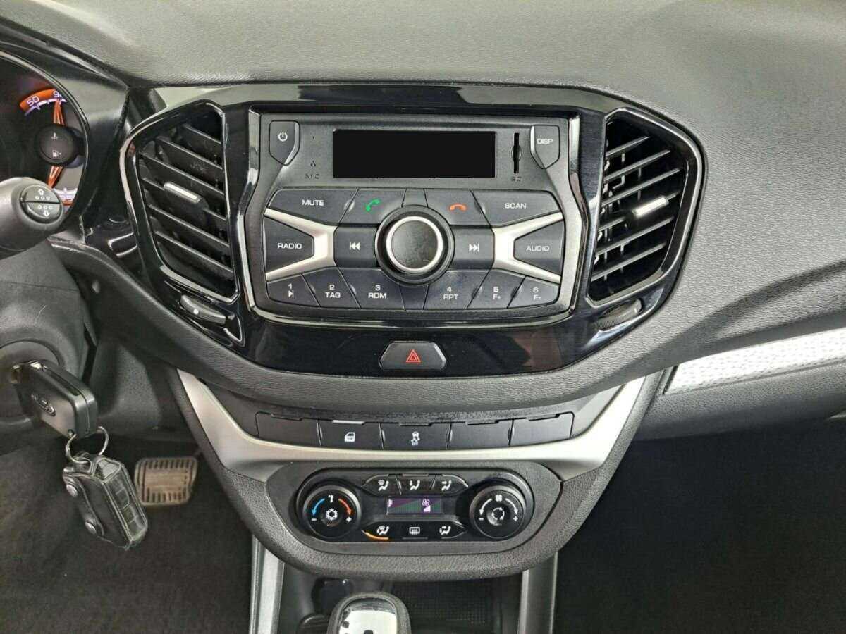 Купить Лада (ВАЗ) Веста, 2021, 111 815 км.. Фото: #12