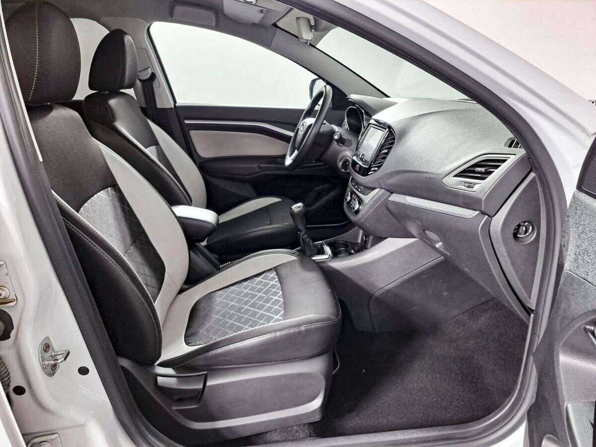 Купить Лада (ВАЗ) Веста, 2019, 78 401 км.. Фото: #8