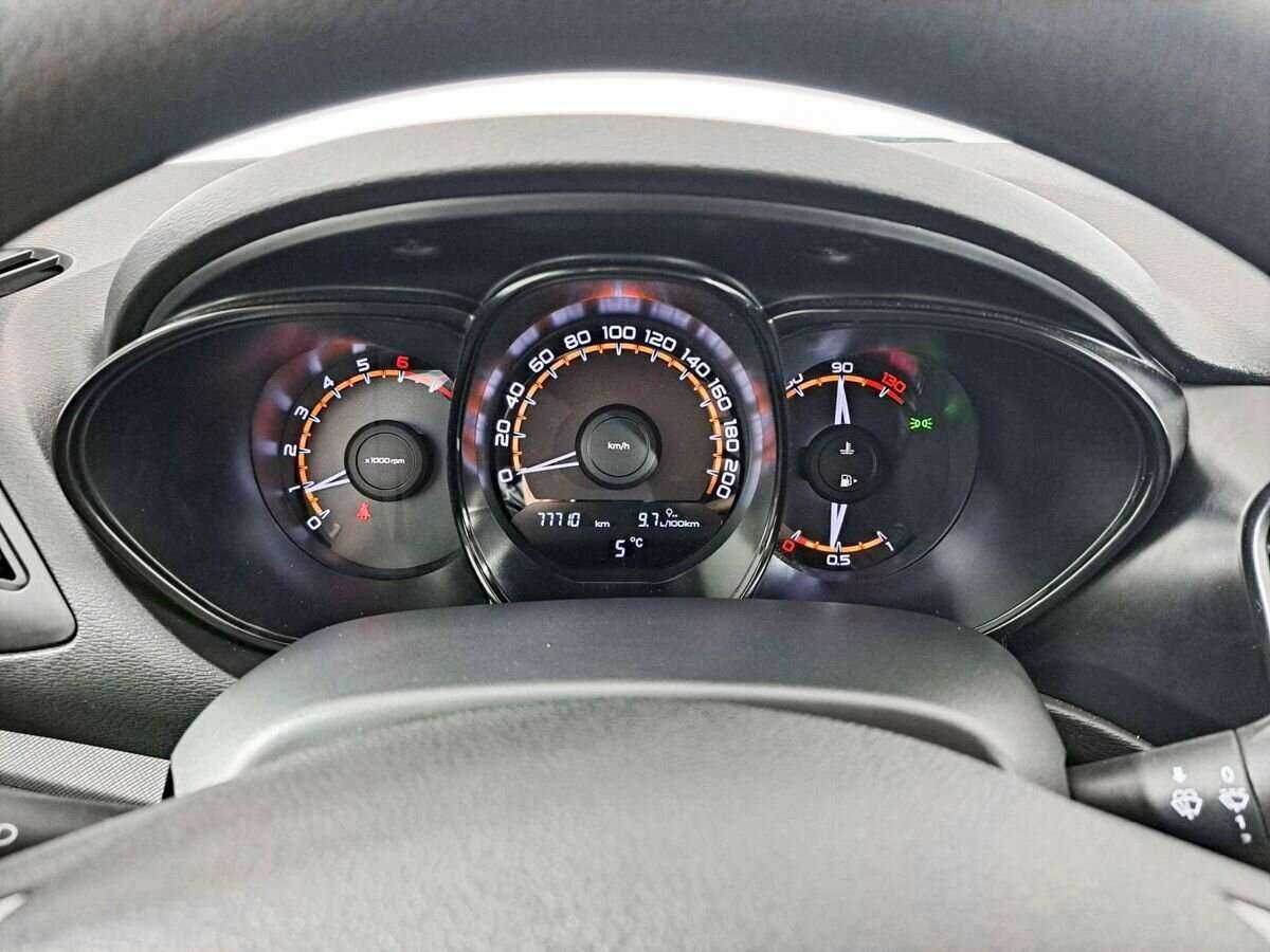 Купить Лада (ВАЗ) Веста, 2019, 77 710 км.. Фото: #10