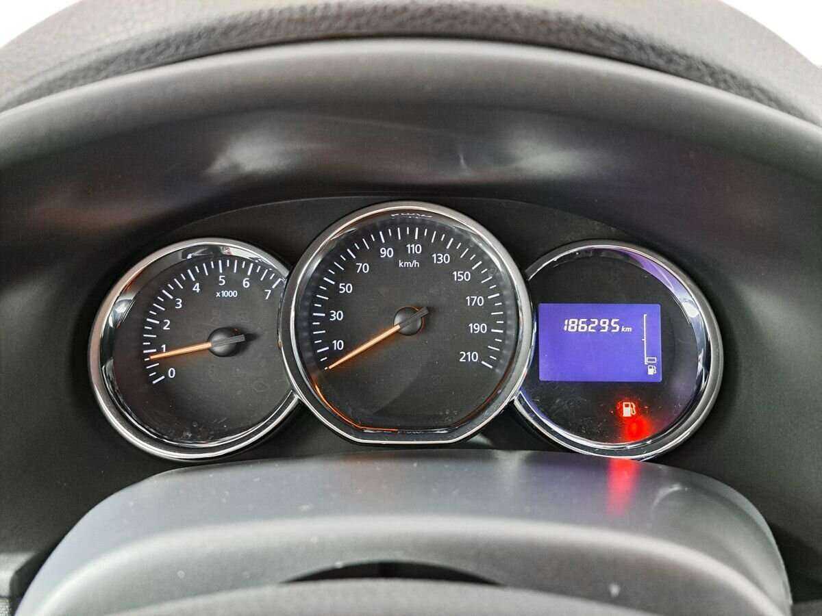 Купить Рено Сандеро, 2015, 186 294 км.. Фото: #10