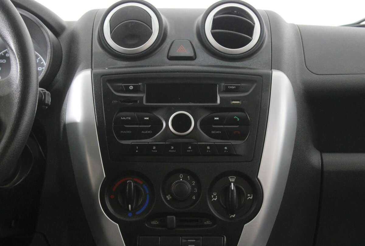 Купить Лада (ВАЗ) Гранта, 2015, 66 032 км.. Фото: #9