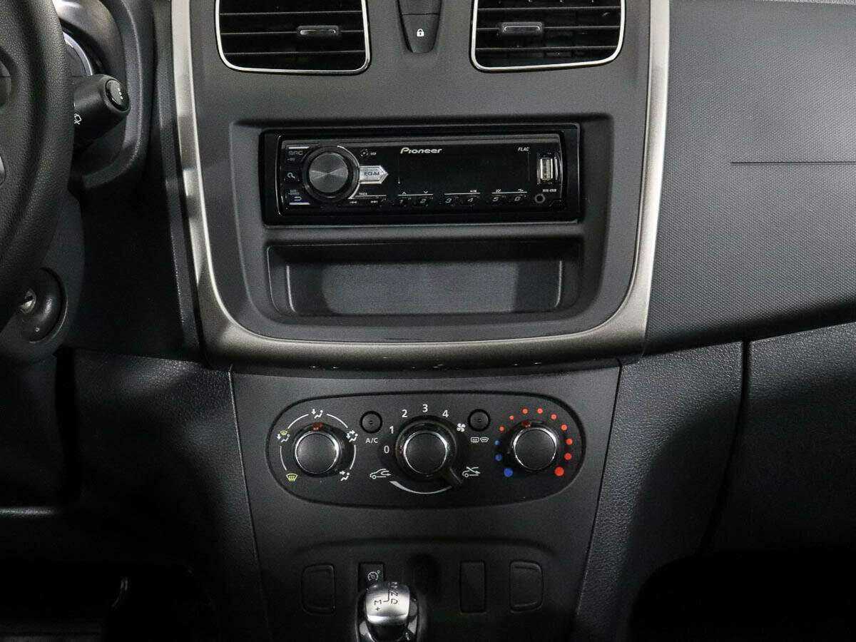 Купить Рено Сандеро, 2018, 48 372 км.. Фото: #10