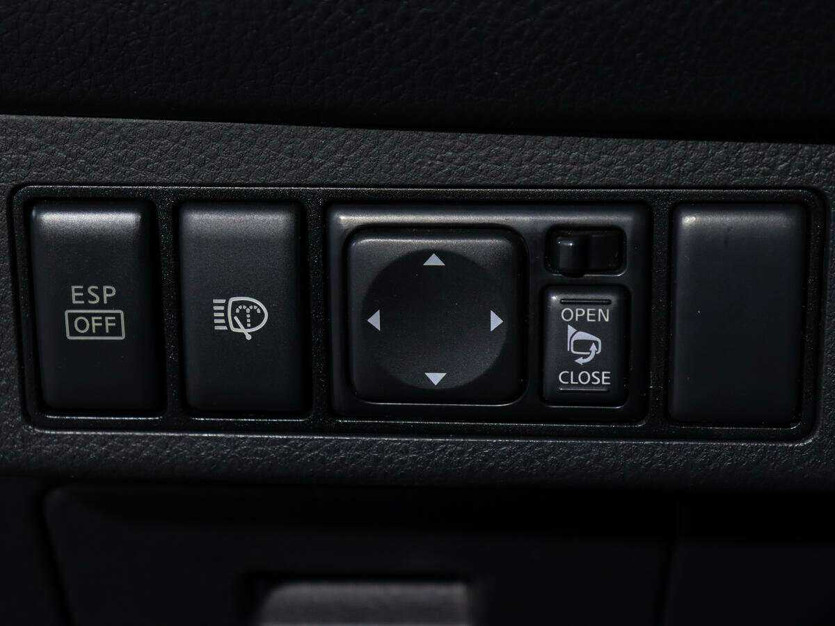 Купить Ниссан Тиида, 2012, 70 000 км.. Фото: #16