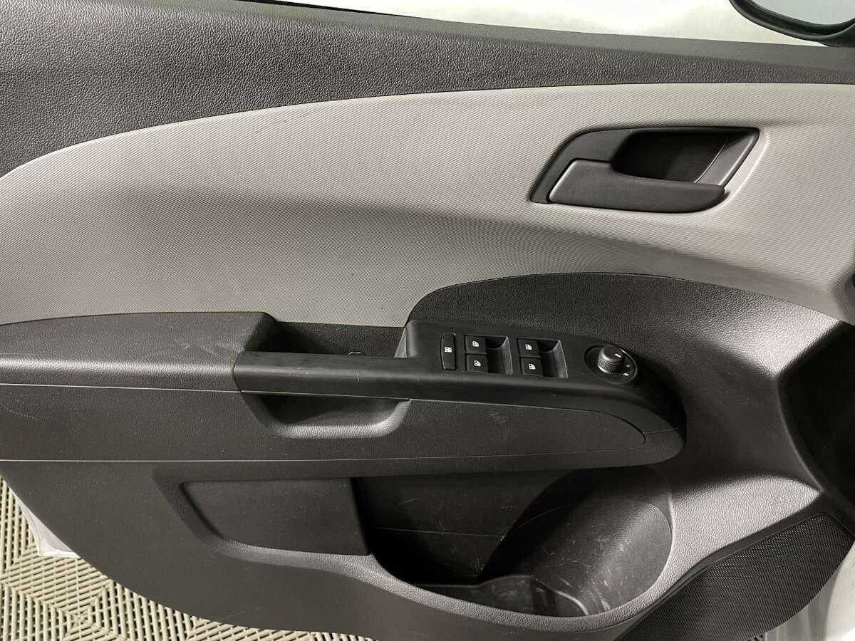 Купить Шевроле Авео, 2013, 135 000 км.. Фото: #6