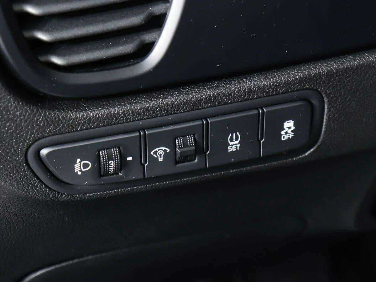 Купить Киа Рио, 2021, 61 552 км.. Фото: #21