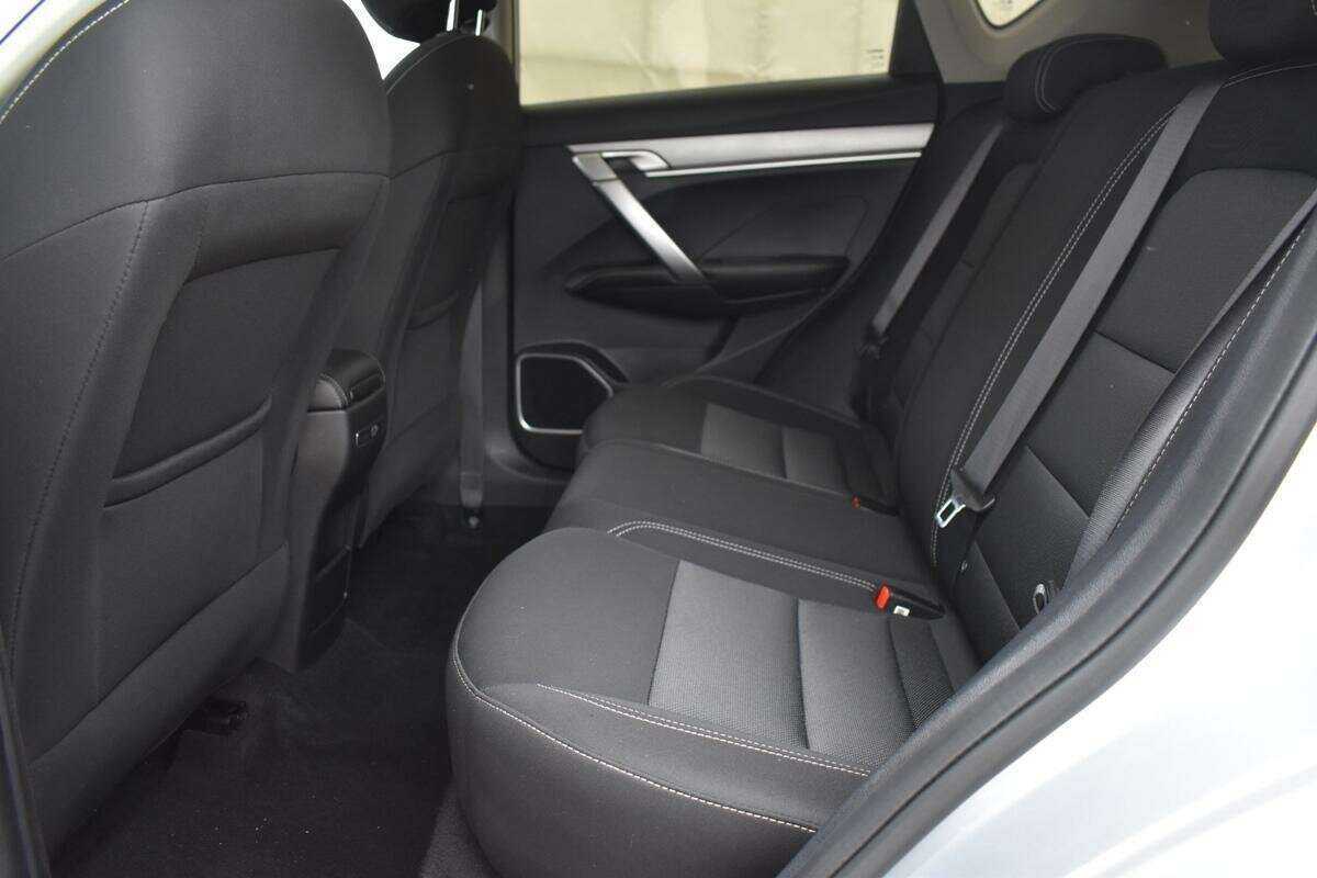 Купить Джили Кулрэй, 2021, 103 254 км.. Фото: #9