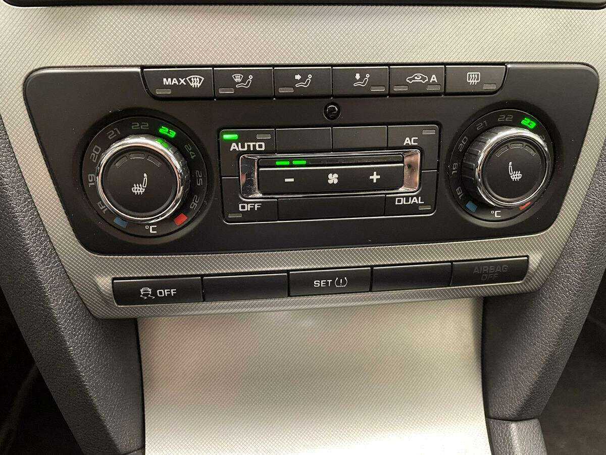 Купить Шкода Октавия, 2012, 117 676 км.. Фото: #16