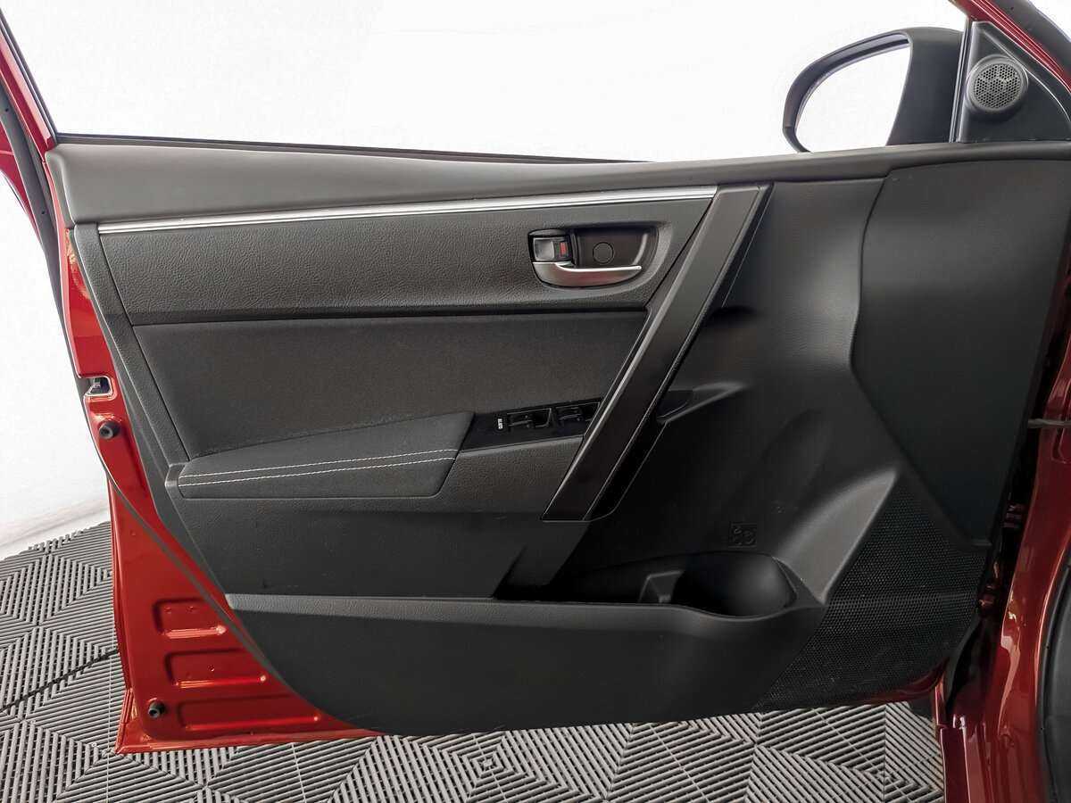 Купить Тойота Королла, 2018, 123 439 км.. Фото: #17