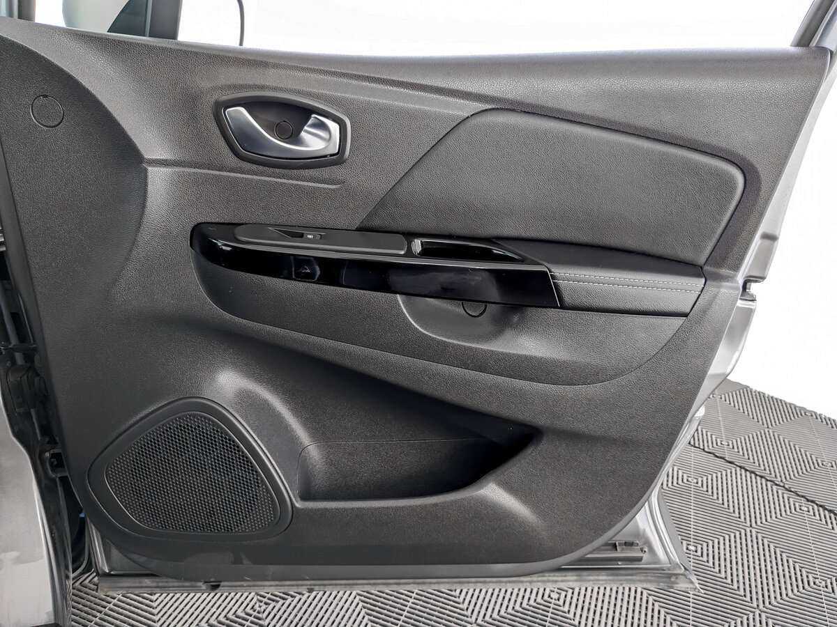 Купить Рено Каптюр, 2021, 51 758 км.. Фото: #19