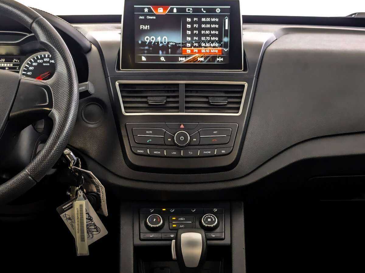 Купить ФАВ Бестюрн Икс40, 2019, 91 312 км.. Фото: #12