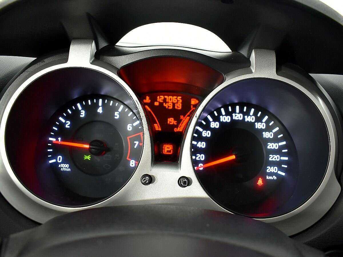 Купить Ниссан Жук, 2012, 127 062 км.. Фото: #11