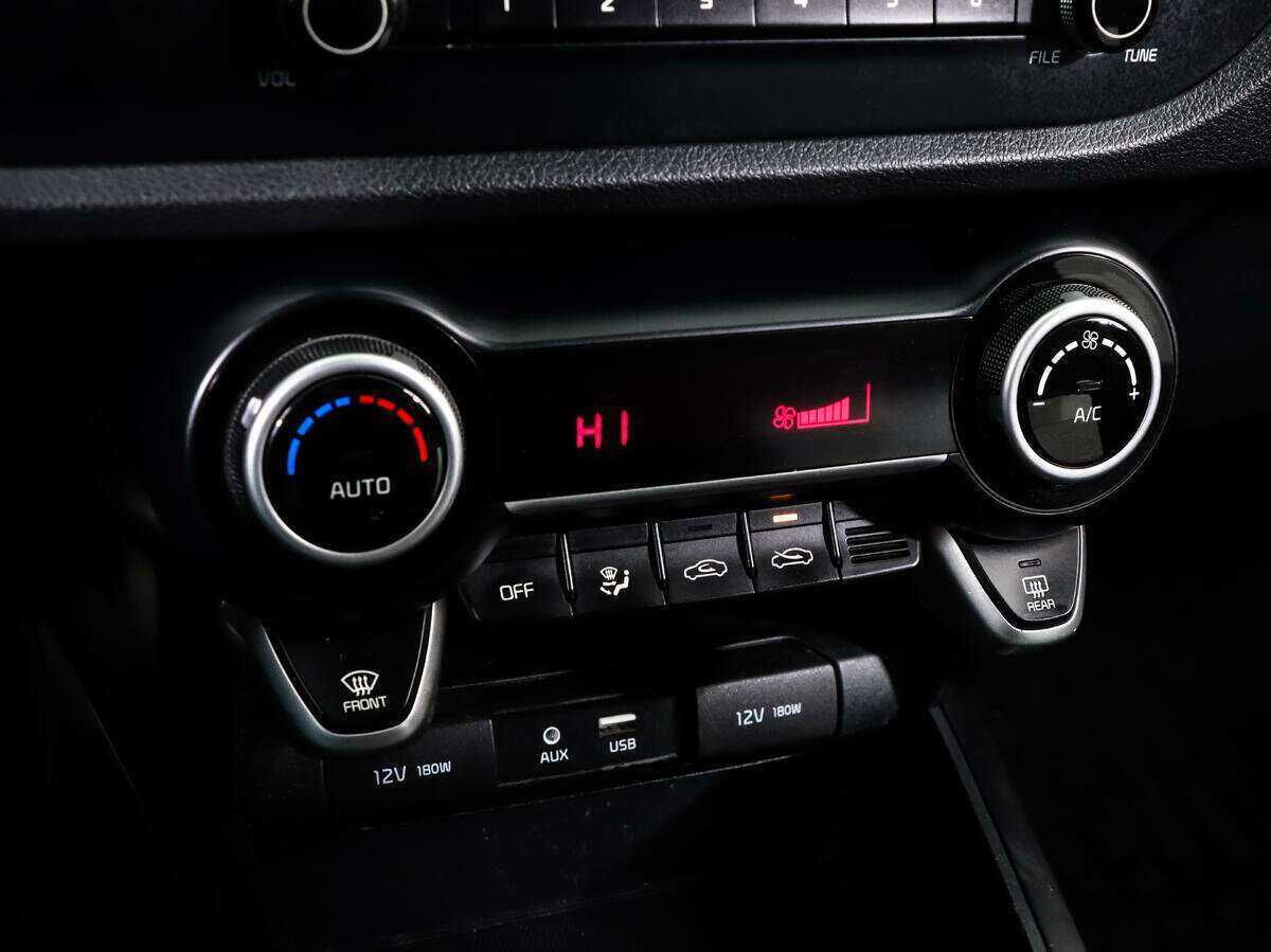 Купить Киа Рио, 2019, 51 800 км.. Фото: #11