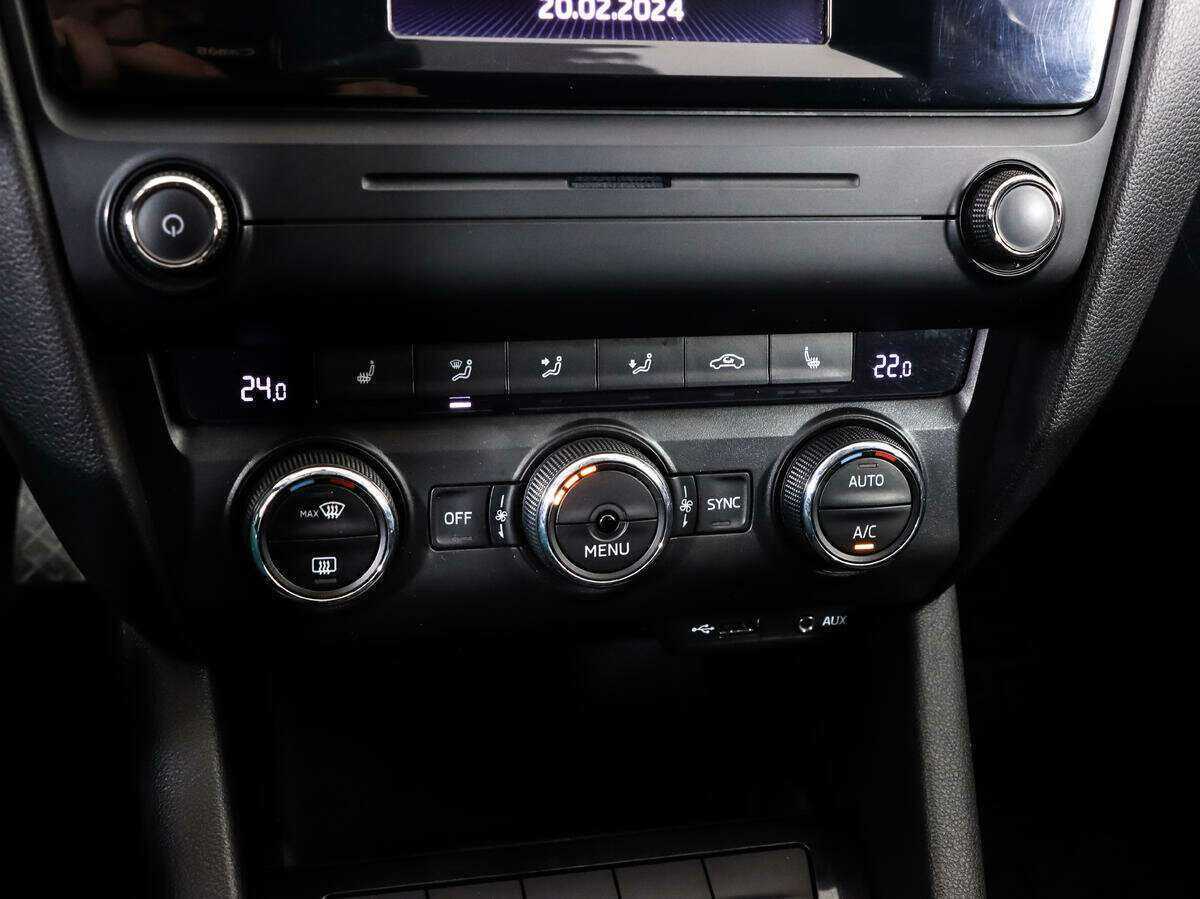 Купить Шкода Октавия, 2015, 194 830 км.. Фото: #10