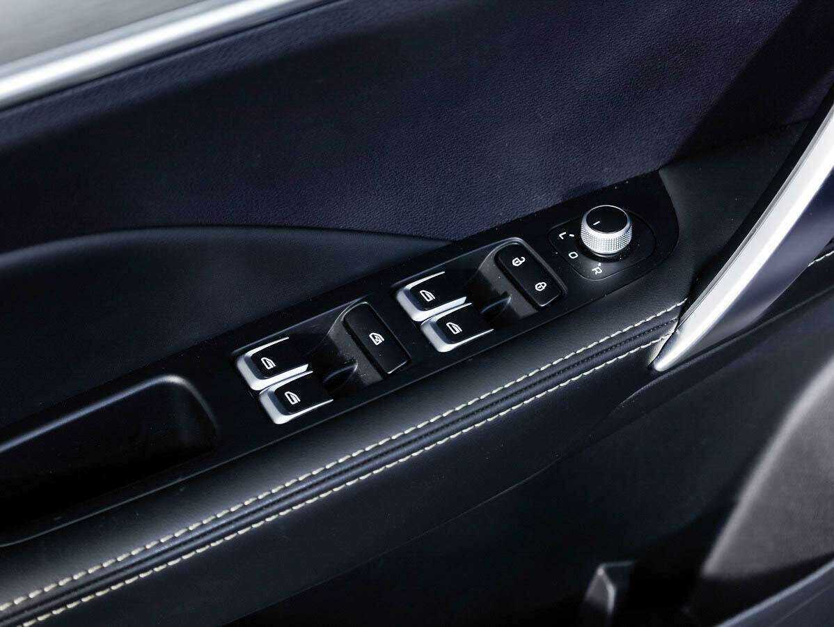 Купить Джили Кулрэй, 2022, 36 569 км.. Фото: #17