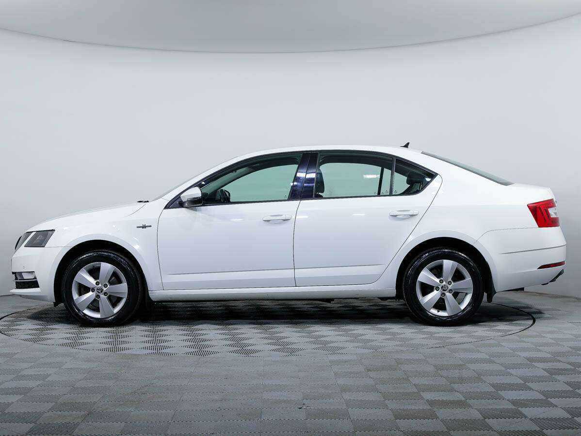 Купить Шкода Октавия, 2018, 56 138 км.. Фото: #7