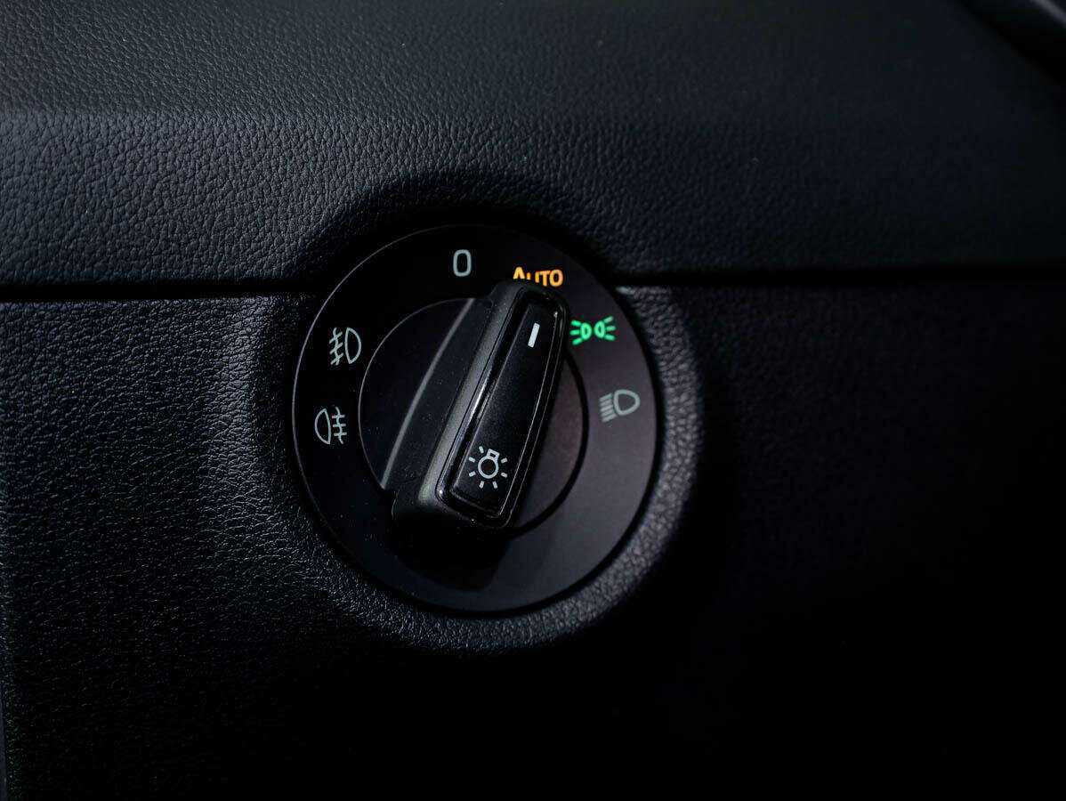 Купить Шкода Октавия, 2018, 56 138 км.. Фото: #16