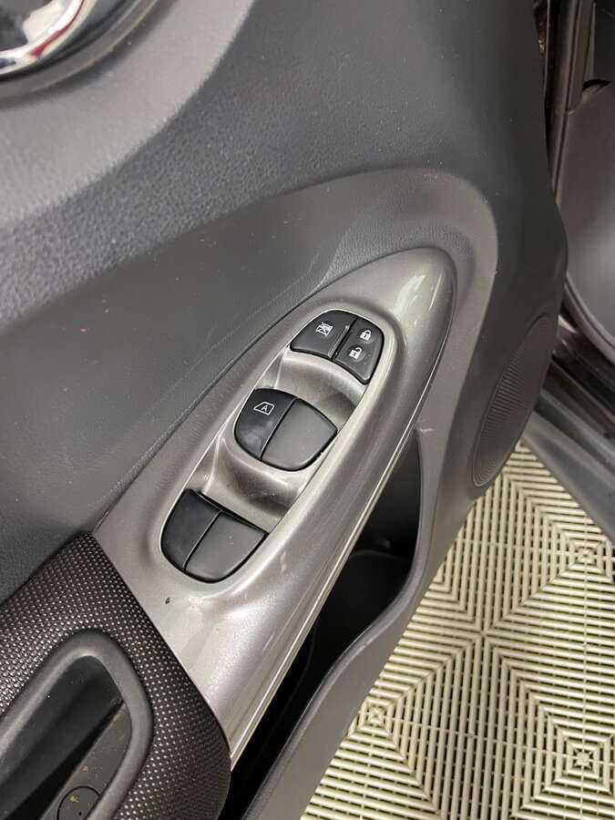 Купить Ниссан Жук, 2012, 154 157 км.. Фото: #16