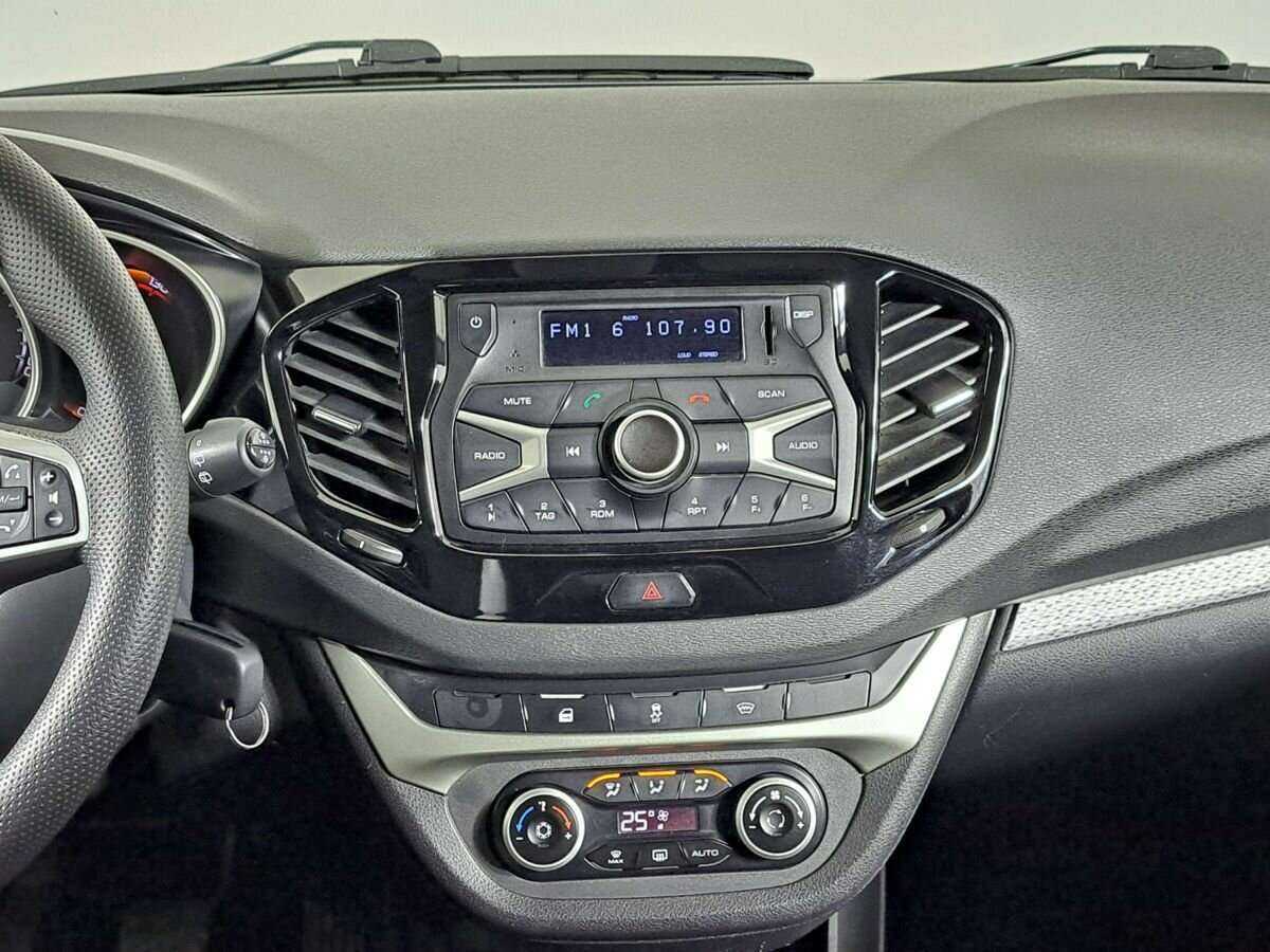 Купить Лада (ВАЗ) Веста, 2019, 64 600 км.. Фото: #12