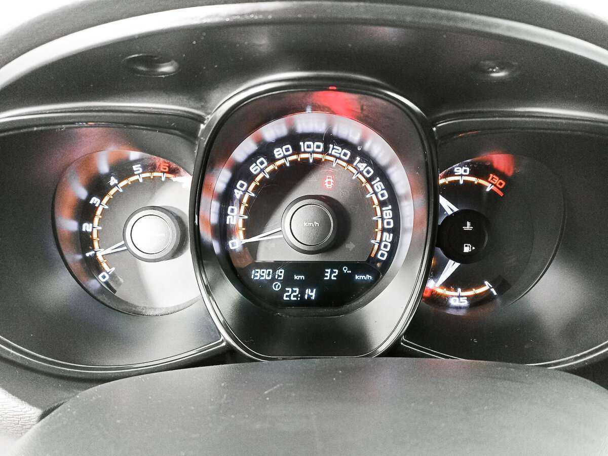 Купить Лада (ВАЗ) Веста, 2019, 138 602 км.. Фото: #8