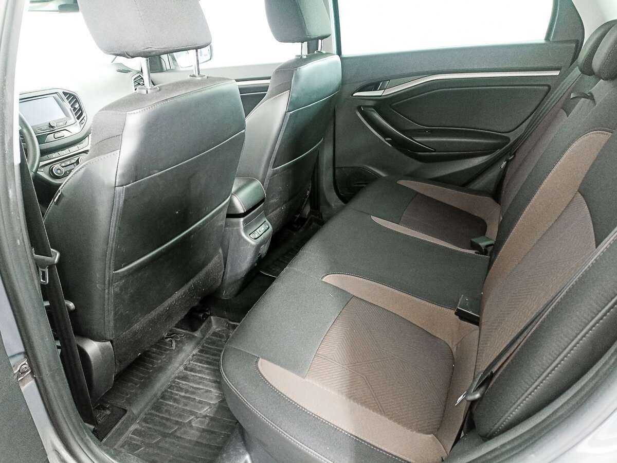 Купить Лада (ВАЗ) Веста, 2017, 127 901 км.. Фото: #9