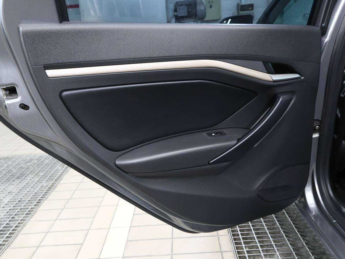 Купить Лада (ВАЗ) Веста, 2020, 118 000 км.. Фото: #11