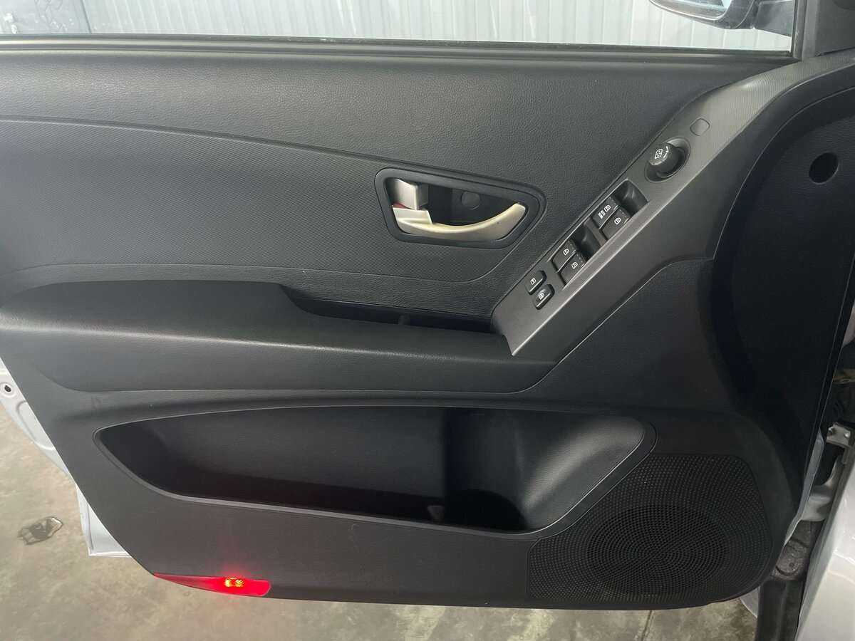 Купить Сан-Ён Актион, 2013, 136 804 км.. Фото: #16