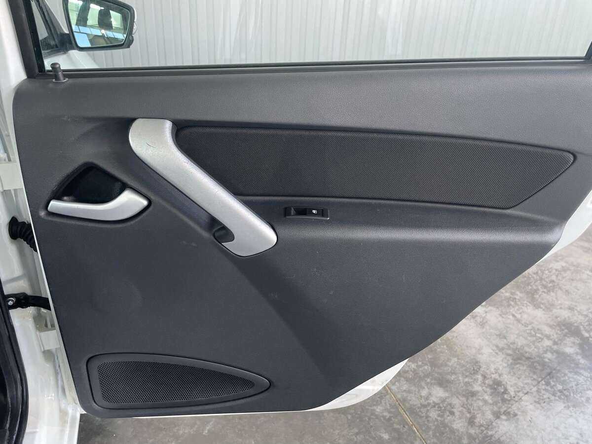 Купить Лада (ВАЗ) Гранта, 2016, 57 036 км.. Фото: #19