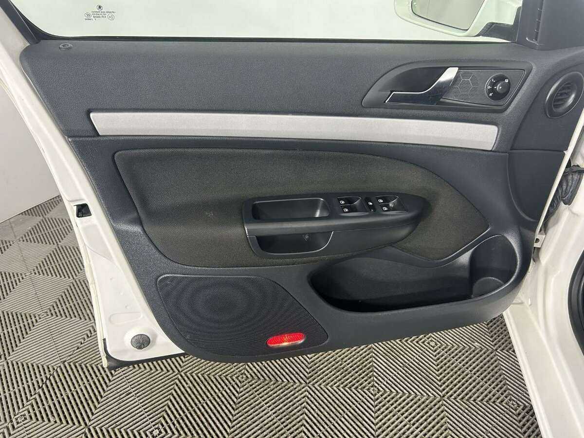 Купить Шкода Октавия, 2012, 120 158 км.. Фото: #7