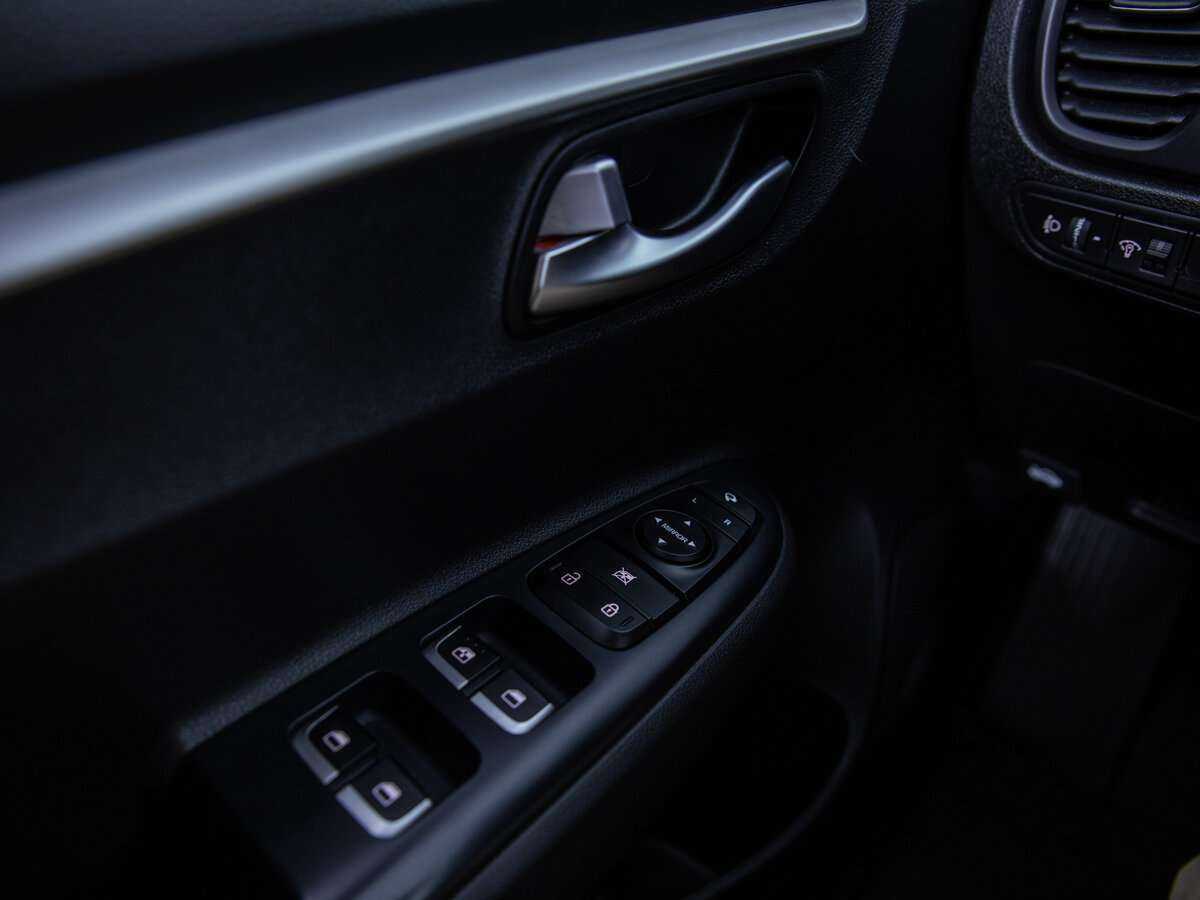 Купить Киа Рио, 2021, 42 345 км.. Фото: #11