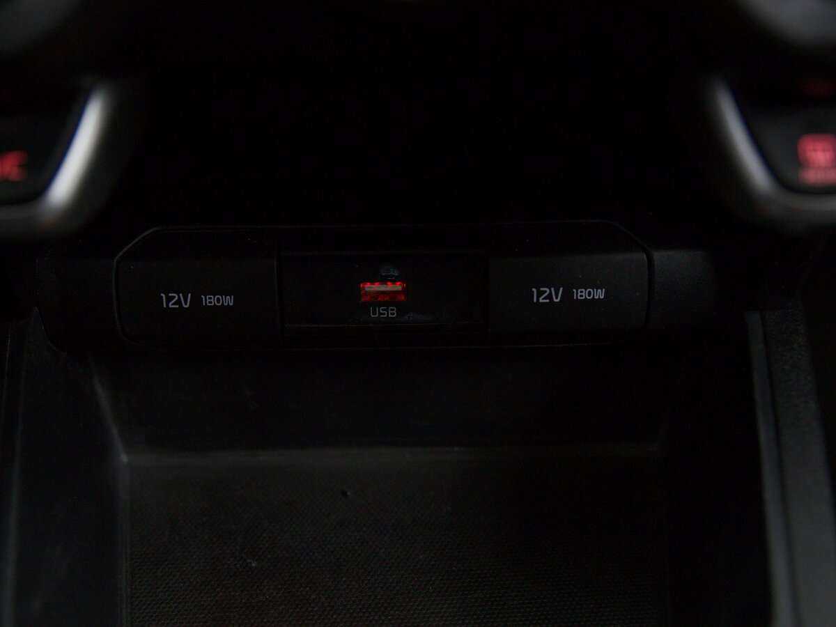 Купить Киа Рио, 2020, 85 121 км.. Фото: #9