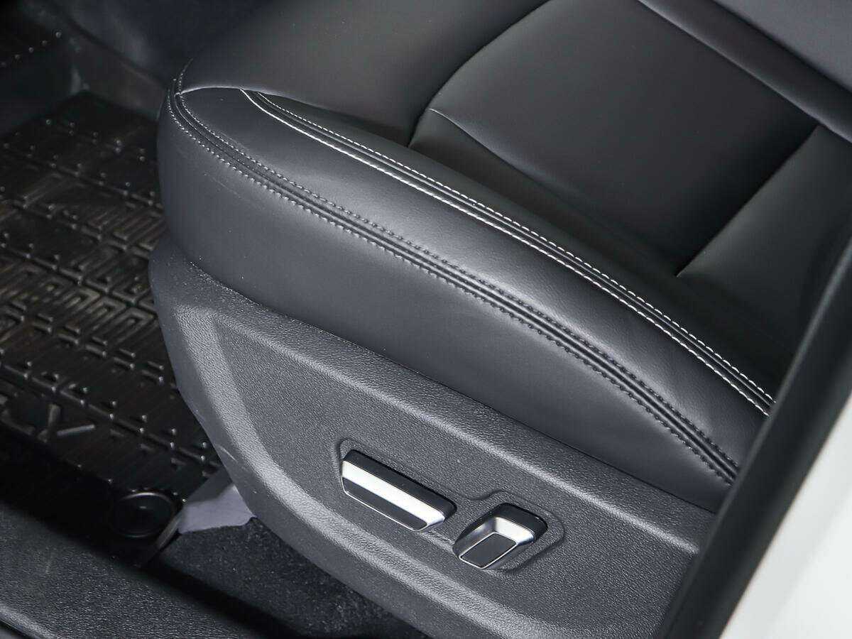 Купить Джили Атлас, 2021, 25 837 км.. Фото: #17