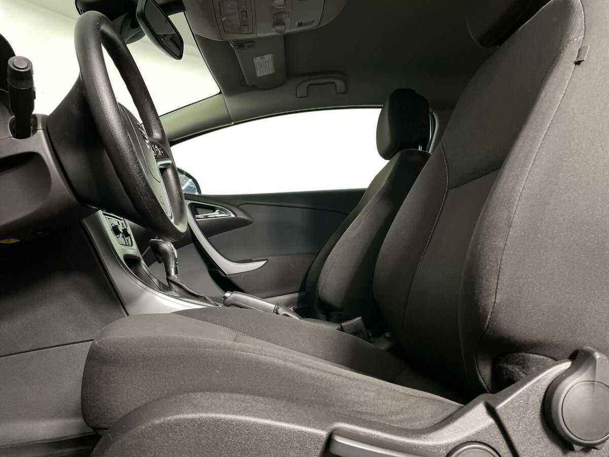 Купить Опель Астра, 2013, 138 930 км.. Фото: #9