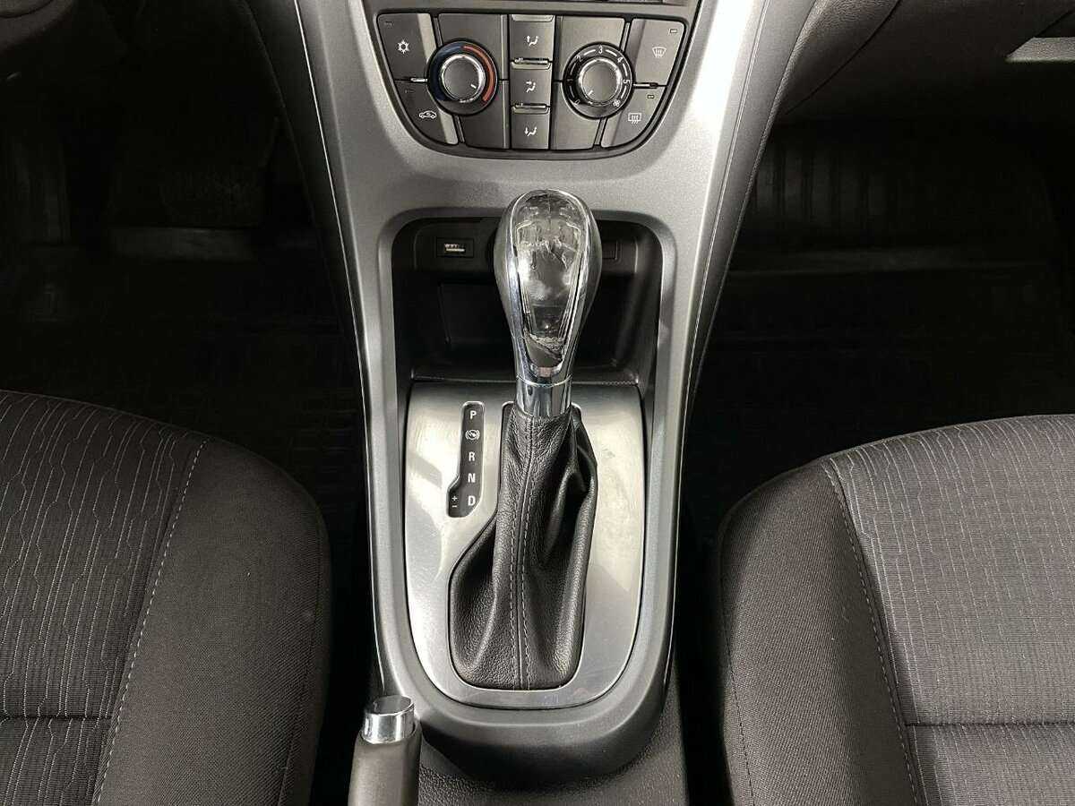 Купить Опель Астра, 2013, 138 930 км.. Фото: #12