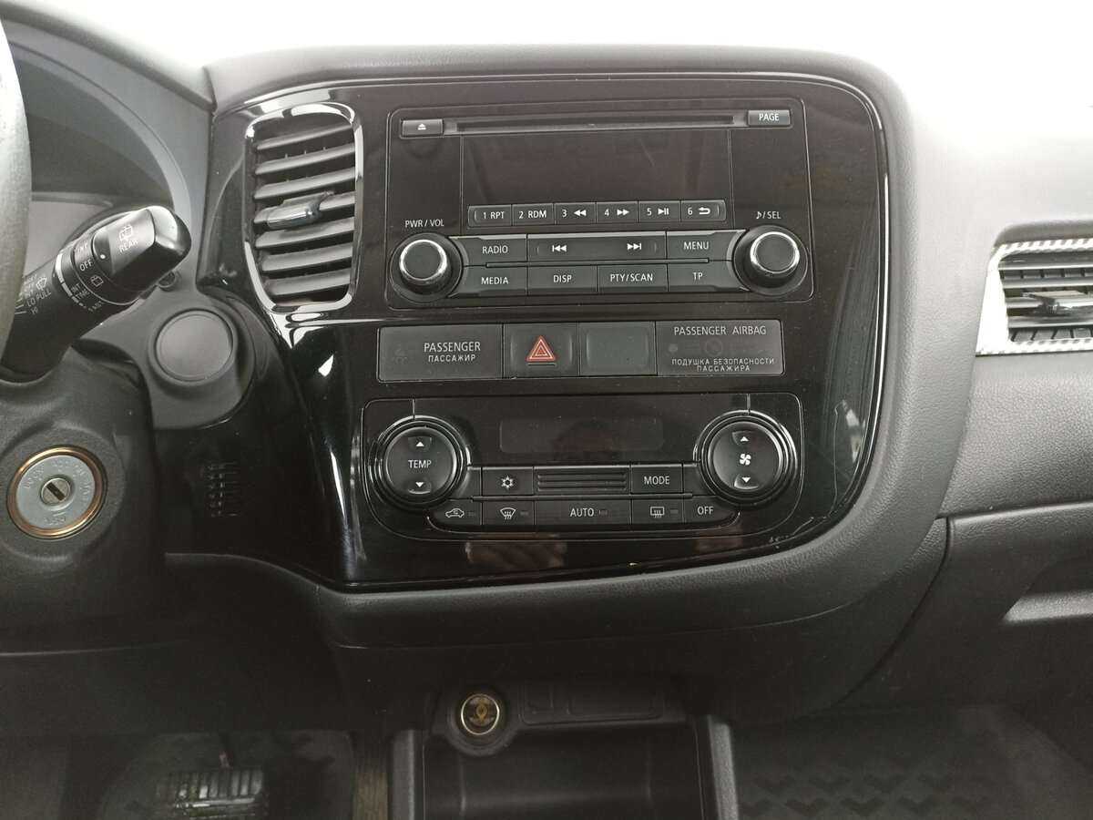 Купить Митсубиши Оутлэндер, 2014, 152 826 км.. Фото: #12