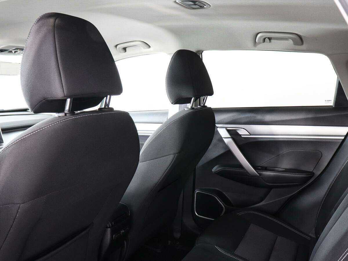 Купить Джили Кулрэй, 2021, 71 078 км.. Фото: #11