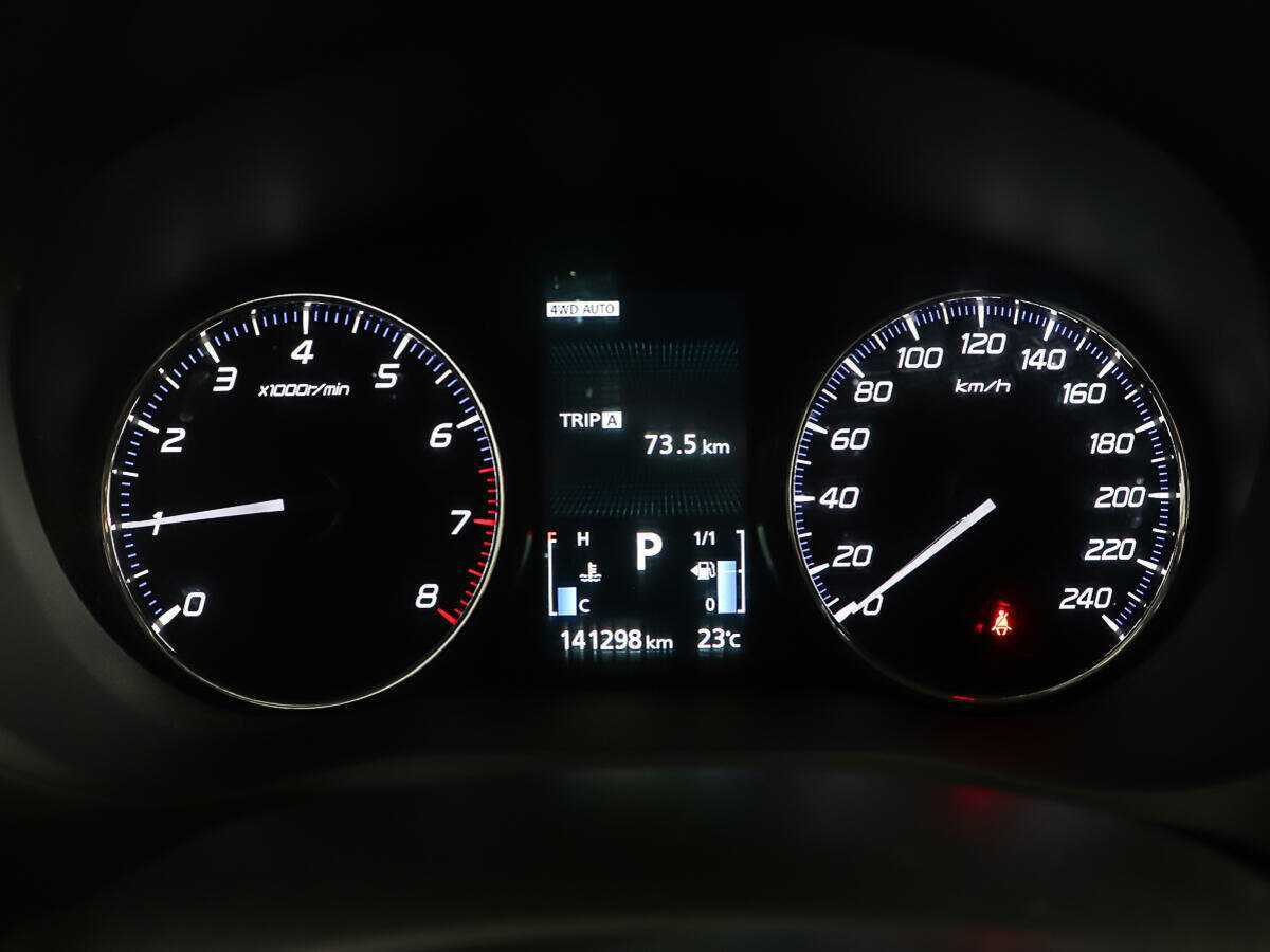 Купить Митсубиши Оутлэндер, 2015, 141 298 км.. Фото: #13