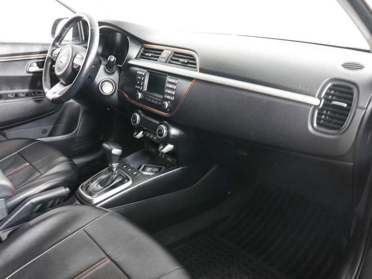 Купить Киа Рио, 2018, 65 622 км.. Фото: #9