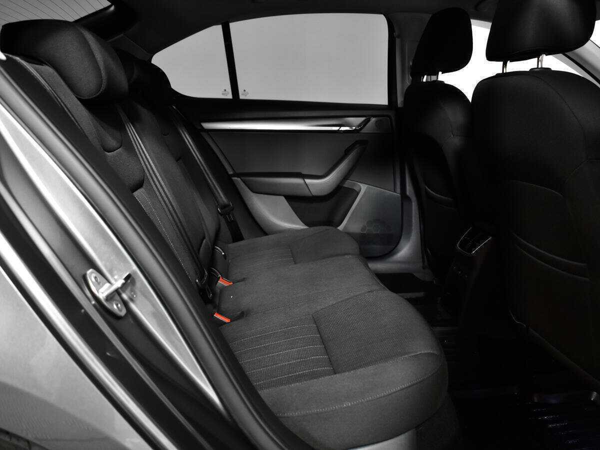 Купить Шкода Октавия, 2019, 155 145 км.. Фото: #9