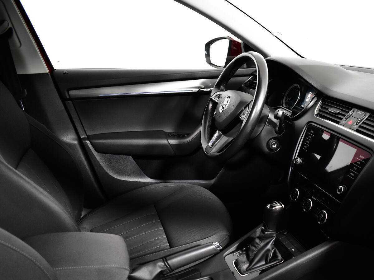 Купить Шкода Октавия, 2017, 115 880 км.. Фото: #8