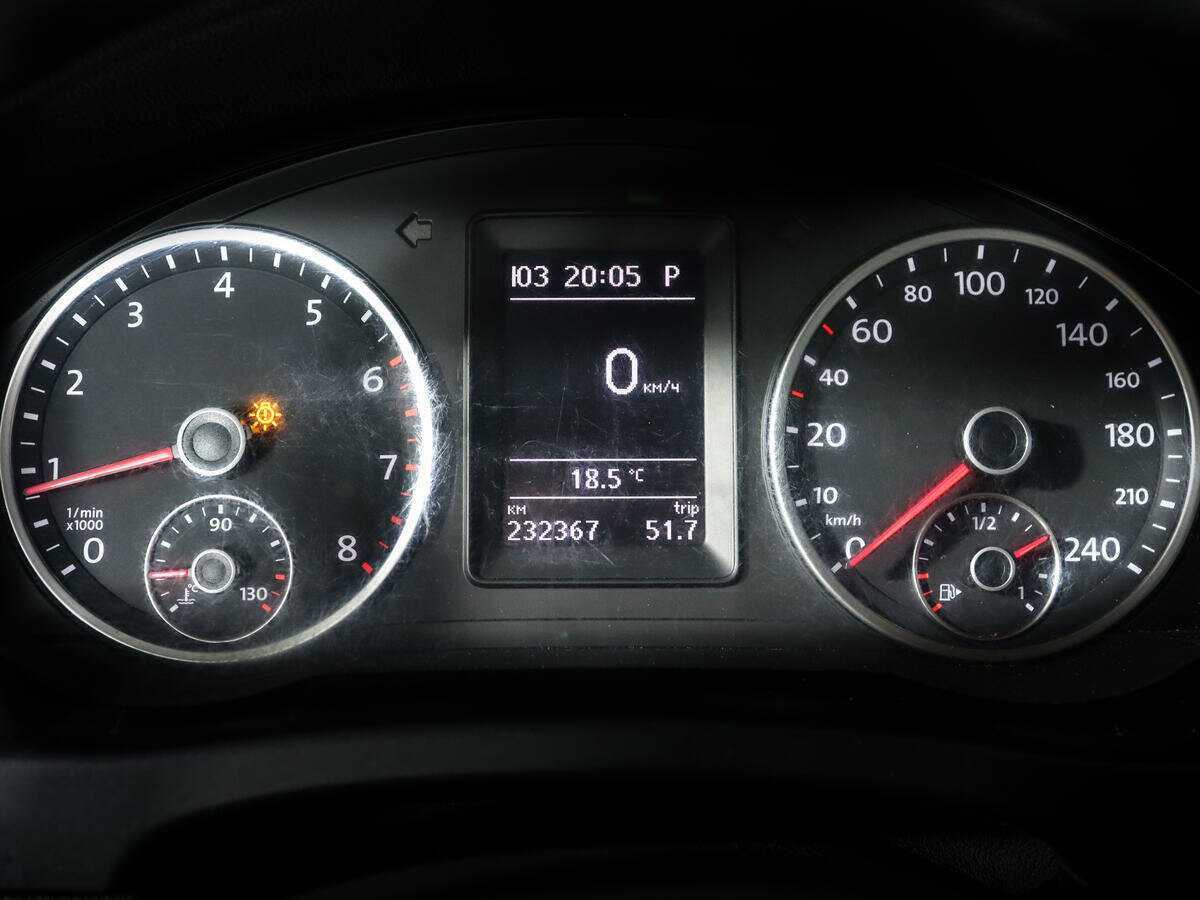 Купить Фольксваген Тигуан, 2012, 232 365 км.. Фото: #8