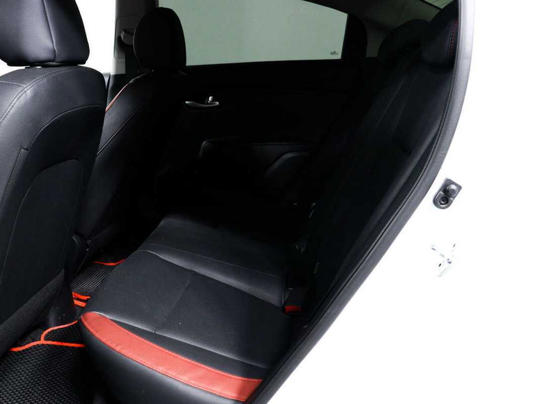 Купить Киа Рио, 2020, 69 724 км.. Фото: #10